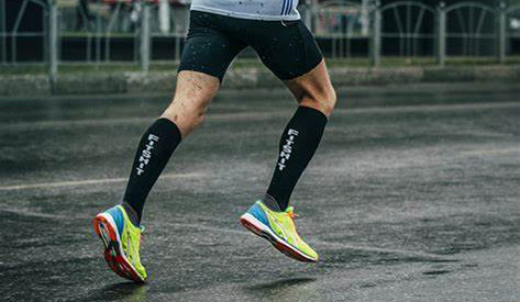 How to Clean and Maintain Compression Socks?